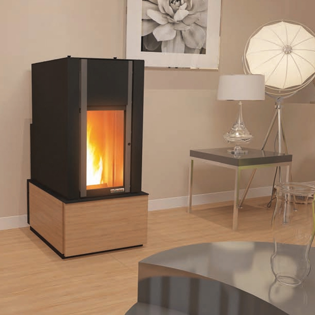 Dekoratif Sulu Sistem Pellet Sobası (Otomatik Pota Temizlemeli) Thyateıra Lıte-25