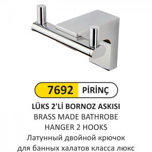 Lüks Çi̇tfli̇ Bornoz Askısı- Piri̇nç